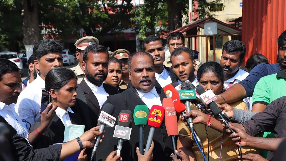 அரசு வழக்கறிஞர் ரமேஷ்