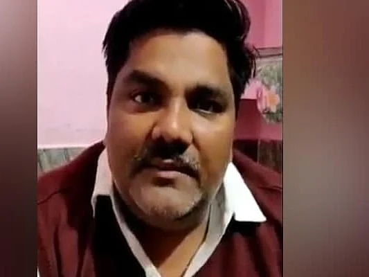 டெல்லிக் கலவரத்தில் கொல்லப்பட்ட உளவுத்துறை காவலர்!- ஆம் ஆத்மி கவுன்சிலருக்குத் தொடர்பா?