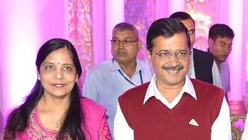 Arvind Kejriwal and sunitha Kejriwal