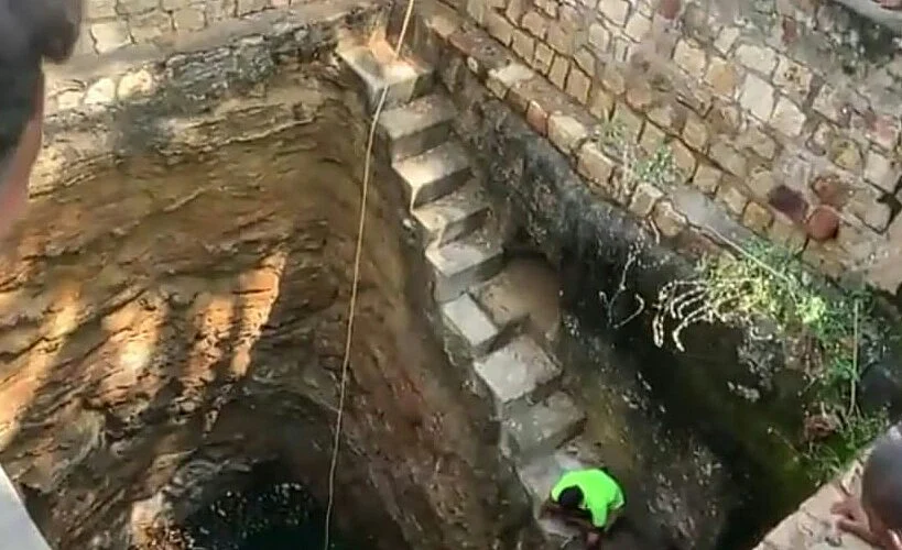 சிறுமியின் உடல் மீட்கப்பட்ட கிணறு
