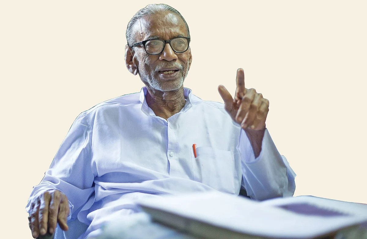 பழ.நெடுமாறன்