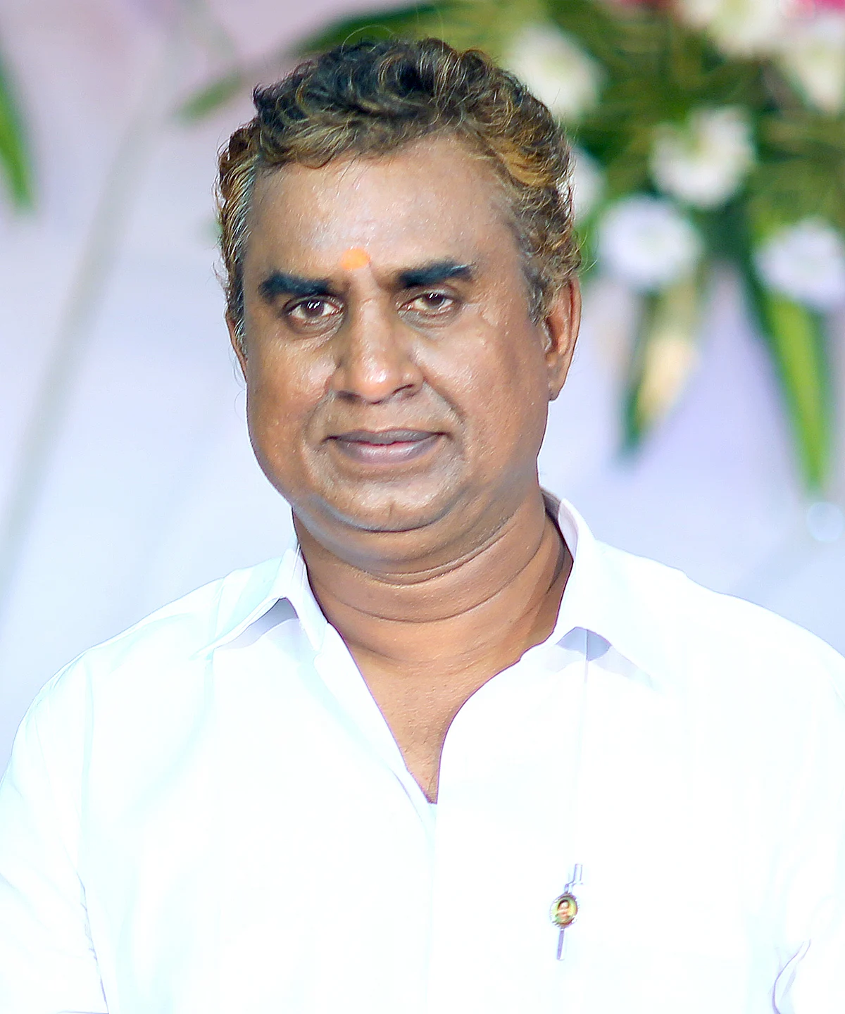 அமைச்சர் வேலுமணி