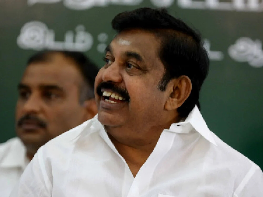 ``இதெல்லாம் என்கிட்டயே இல்லையே?'' - என்.பி.ஆர் கேள்வியும் எடப்பாடி ரியாக்ஷனும்!