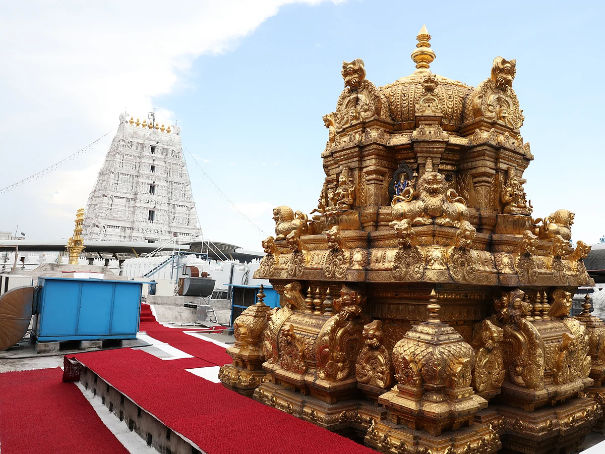 `திருப்பதி கோயில் உளுந்தூர்பேட்டையில் அமைவது என் பாக்கியம்!'- நெகிழும் குமரகுரு எம்.எல்.ஏ