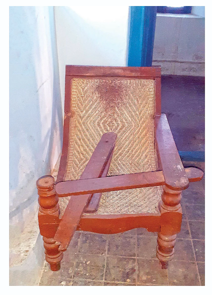 பென்னிகுயிக் பயன்படுத்திய
சாய்வு நாற்காலி
