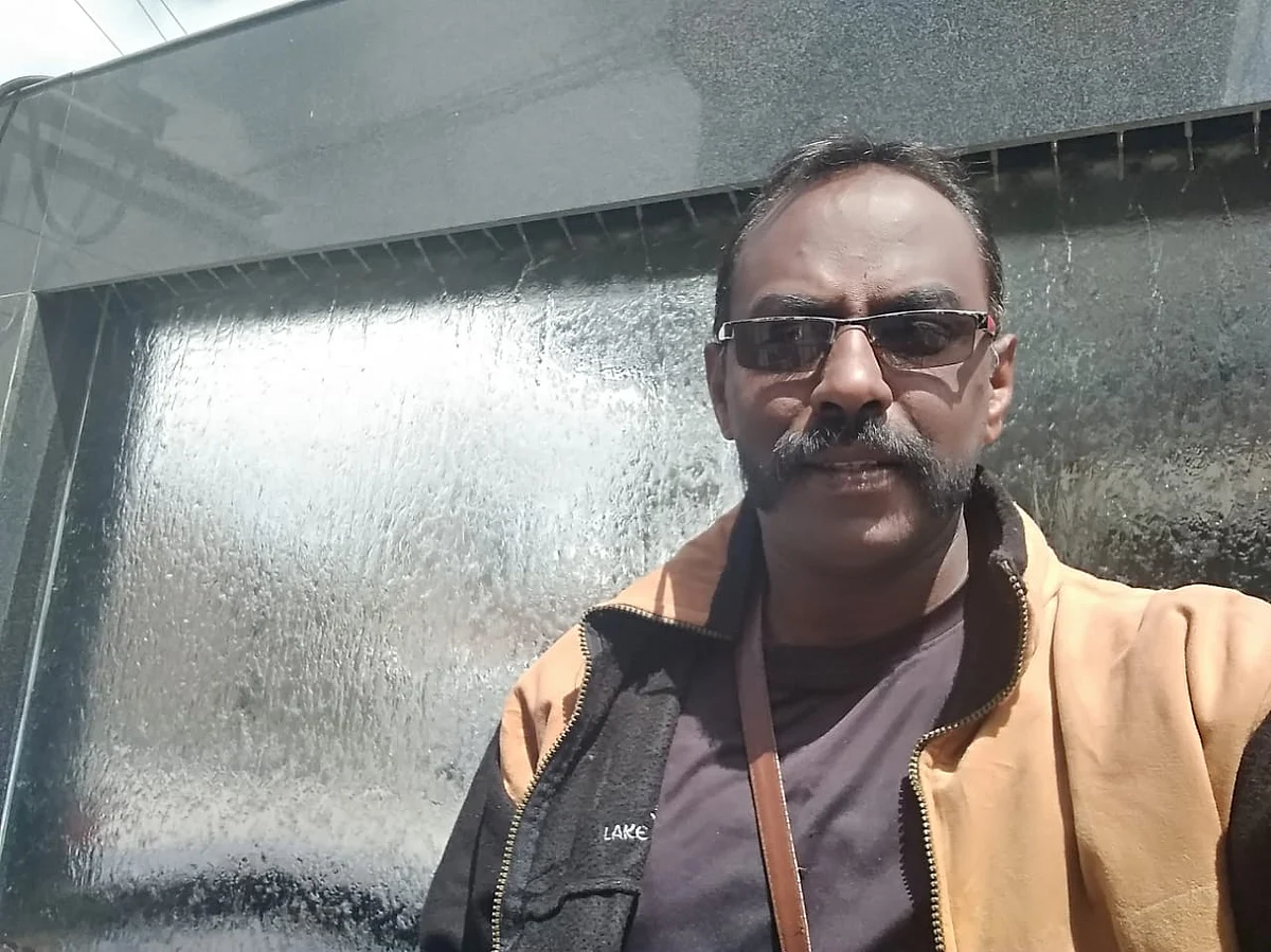 வீரா