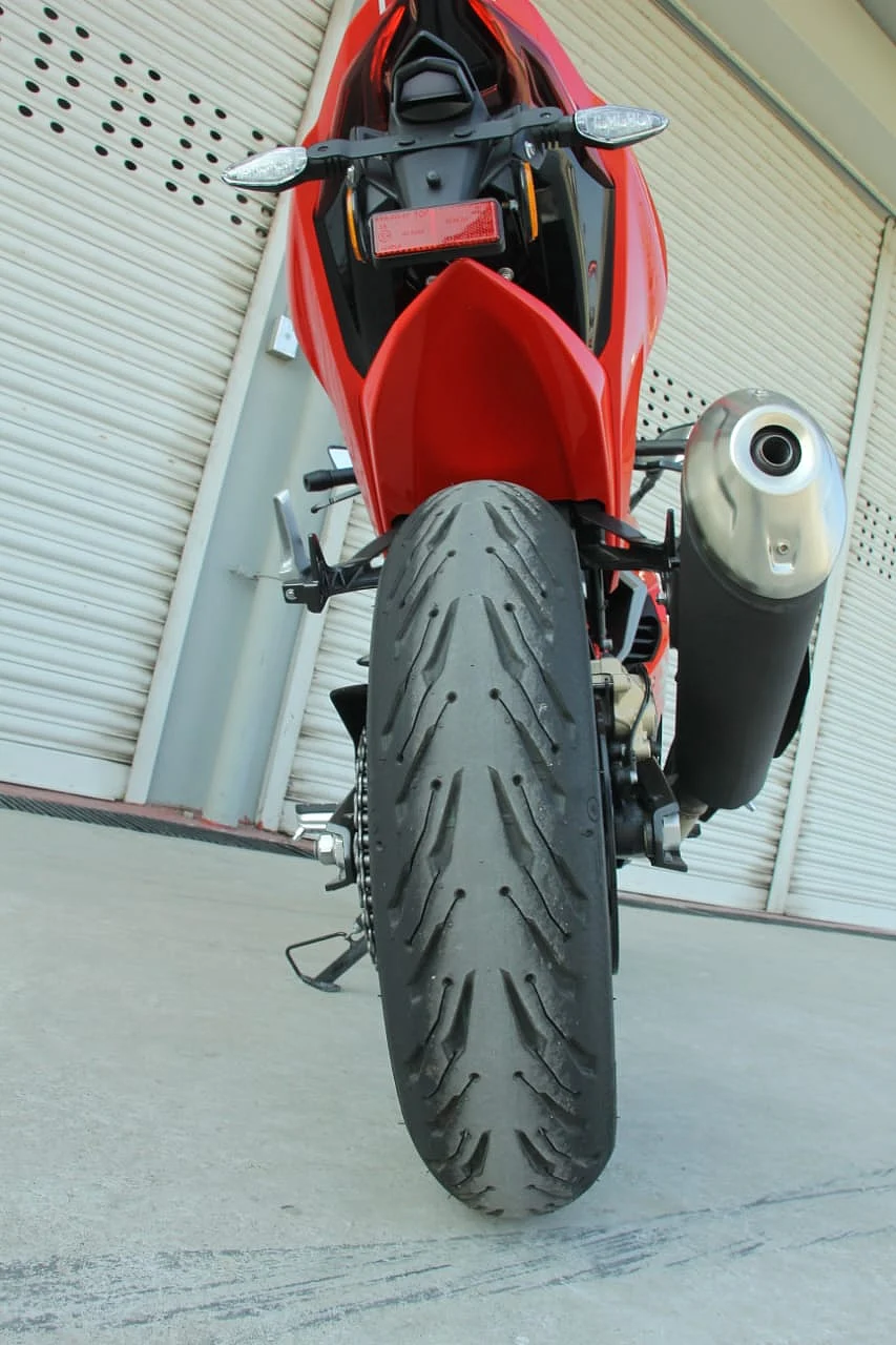 Michelin Road 5 Tyre