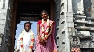 மணமக்கள்