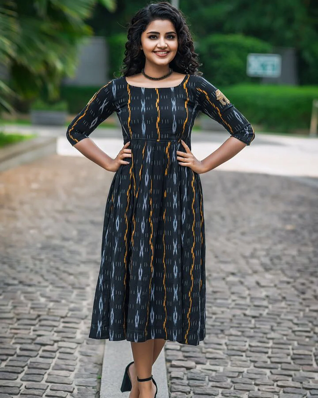 அனுபமா பரமேஸ்வரன்
