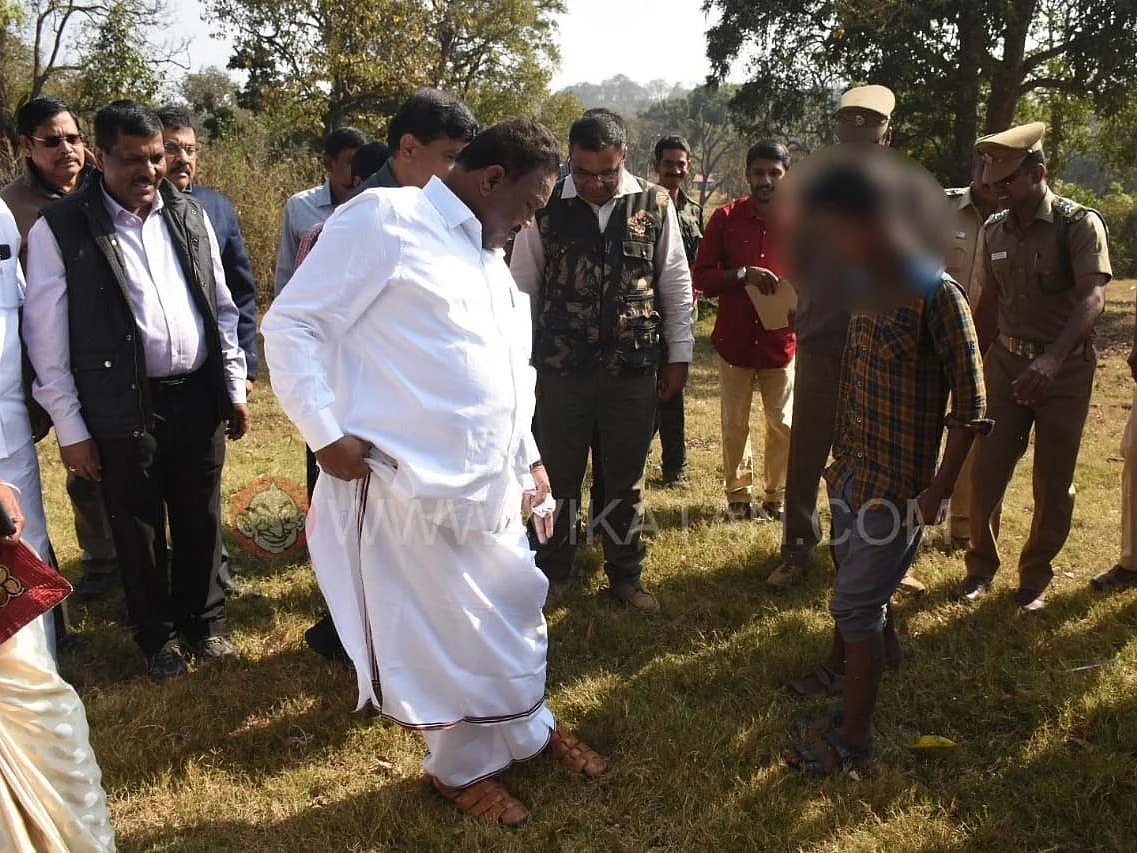 சீனிவாசன் பதவியில் நீடிக்கக் கூடாது... முதல்வர் வீட்டை முற்றுகையிட மலைவாழ் மக்கள் சங்கம் முடிவு!