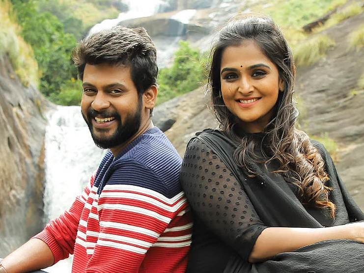 “காருக்குள் ஒரு கதை!”