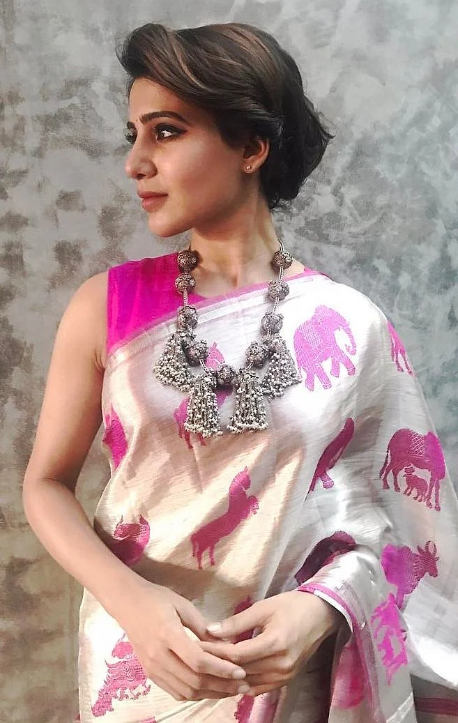 சில்வர் ஜரிகை புடவை