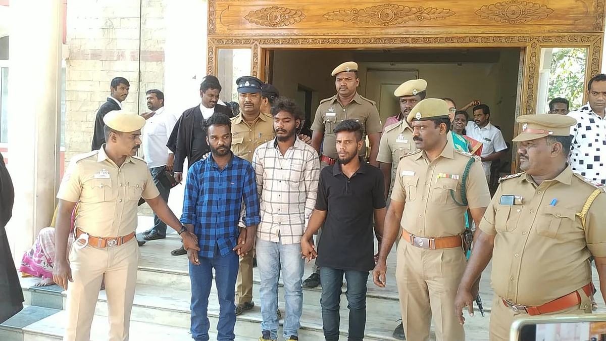 ஆயுள் தண்டனை விதிக்கப்பட்ட குற்றவாளிகள்
