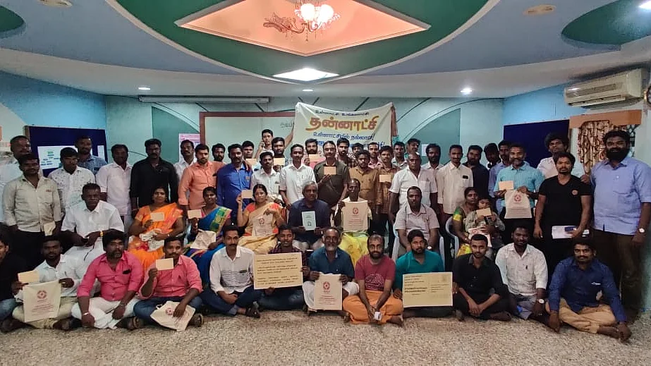 உள்ளாட்சிப் பிரதிநிதிகள்