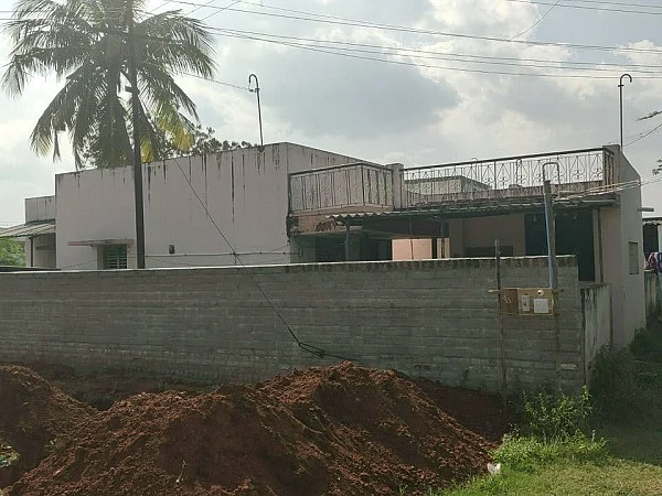 வெள்ளையம்மாள் வசித்த வீடு