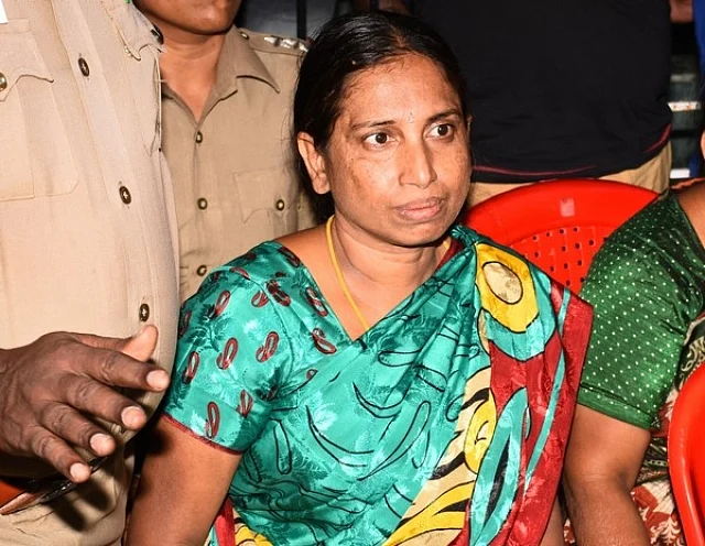 நளினி