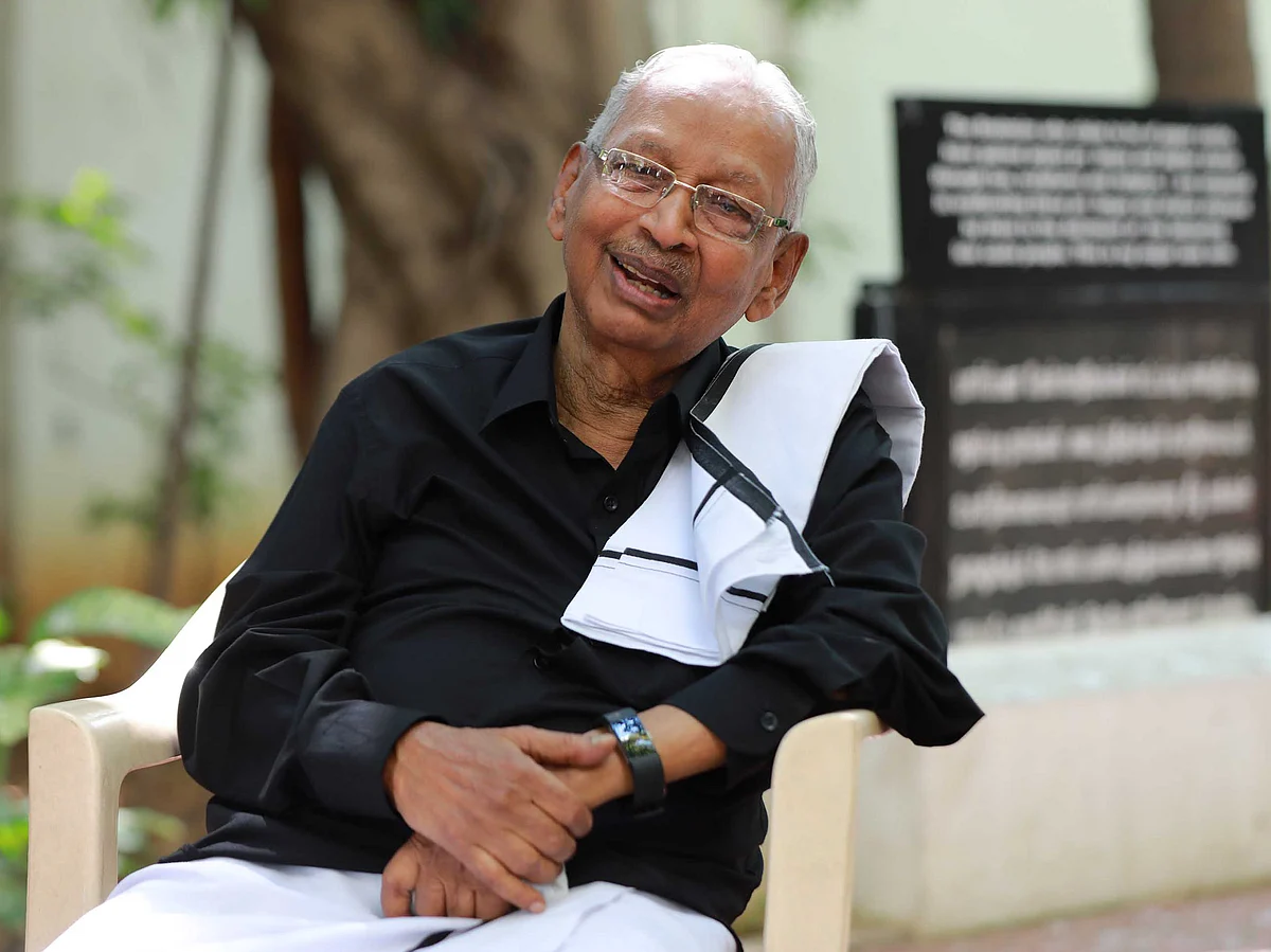 `அவருக்கே குற்றவுணர்வு ஏற்பட்டதால்தான் விளக்கம் கொடுத்திருக்கிறார்' - உதயநிதி குறித்து கி.வீரமணி