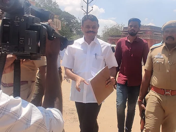 `அது நான் பேசிய ஆடியோதான்; விரைவில் புதிய ஆடியோக்கள் வெளியாகும்!'- யுவராஜ் கருத்தால் பரபரப்பு