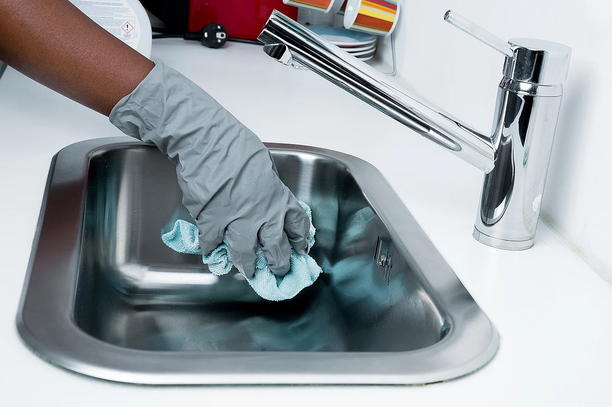 Wash basin