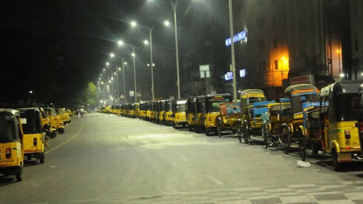 சாலைப் போக்குவரத்து