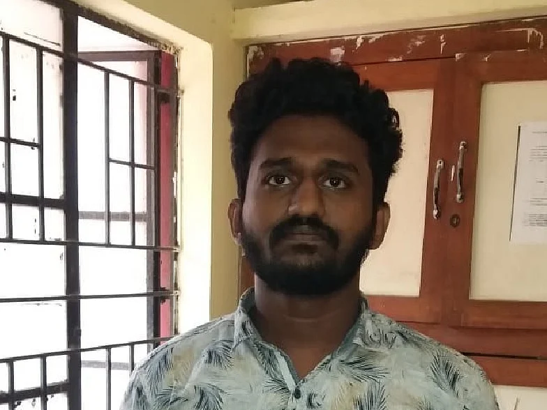 மாதுளை ஜூஸில் மயக்க மருந்து; பாலியல் தொல்லை! -`நாங்களும் நல்லவுங்கத்தான்' படத்தின் ஹீரோ கைது