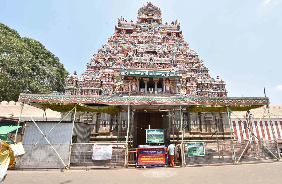 கொரோனா அச்சம்.. தொடர் ஸ்கிரீனிங்.. வெறிச்சோடிக் கிடக்கும் திருச்சி வீதிகள்! #Corona