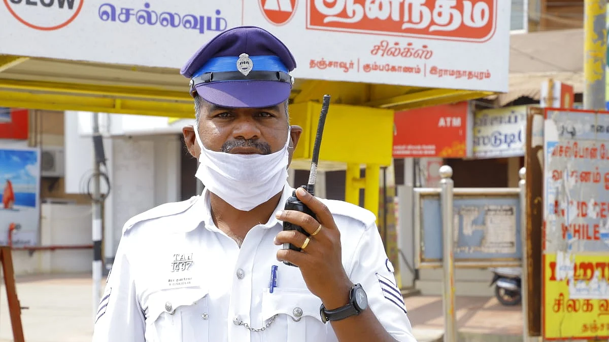 காவலர் குணசேகர்