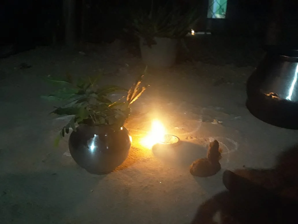 விளக்கேற்றி வழிபாடு