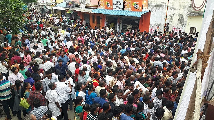 அத்திவரதர் வைபவத்தின் போது