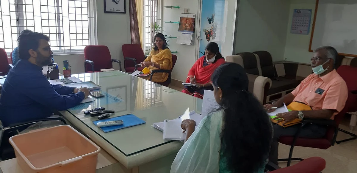 கலெக்டர் பிரசாந்த் மு.வடநேரே தலைமையில் அதிகாரிகள் ஆலோசனை