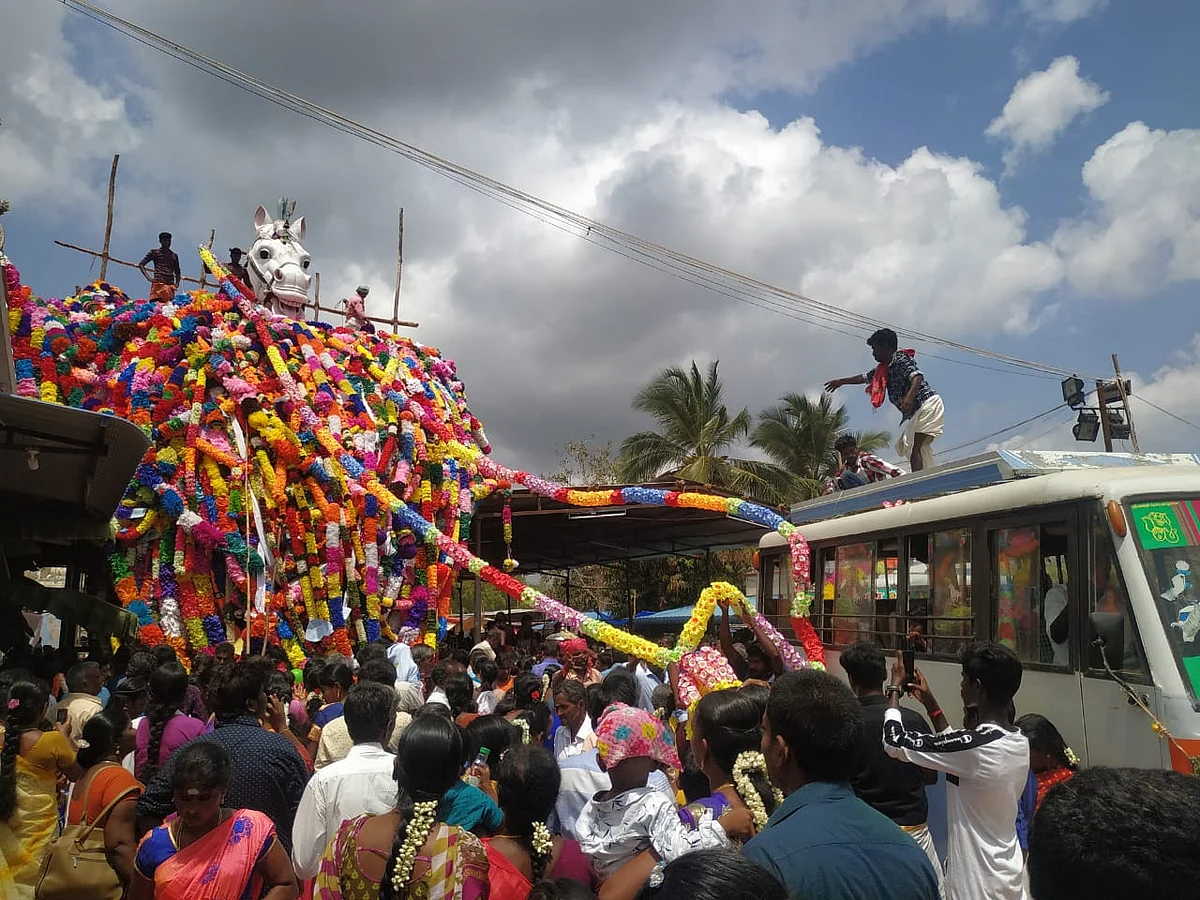 ஆசியாவின் மிகப்பெரிய குதிரை சிலை