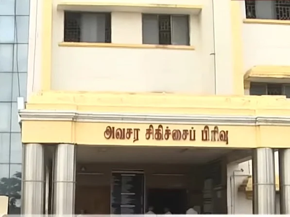 `நகராட்சிக் குடிநீரில் கலந்த நச்சுக்கழிவு' - திருவாரூரில் 60 பேருக்கு நேர்ந்த சோகம்