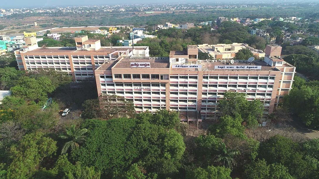 வேலூர் கலெக்டர் அலுவலகப் பகுதி