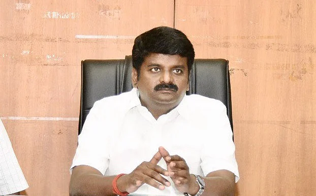 விஜயபாஸ்கர்