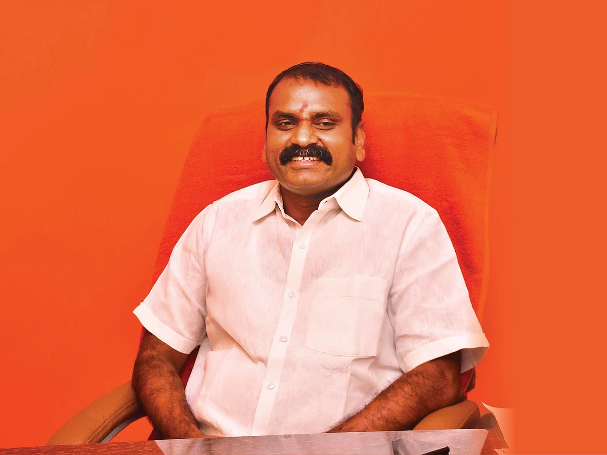 “நானும் சொல்கிறேன், தாமரை மலரும்!”