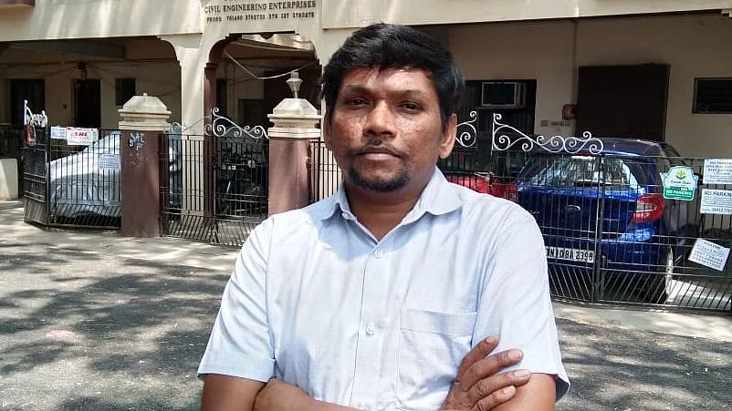 சித்த மருத்துவர் வீரபாபு