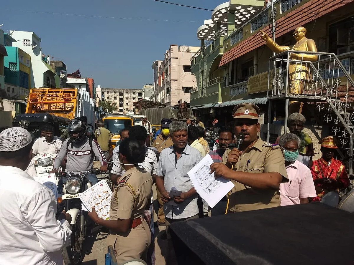 கொரோனா விழிப்புணர்வில் போலீஸ்