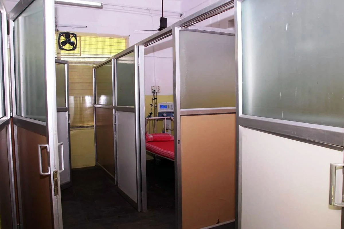 கொரோனா சிறப்பு பிரிவு