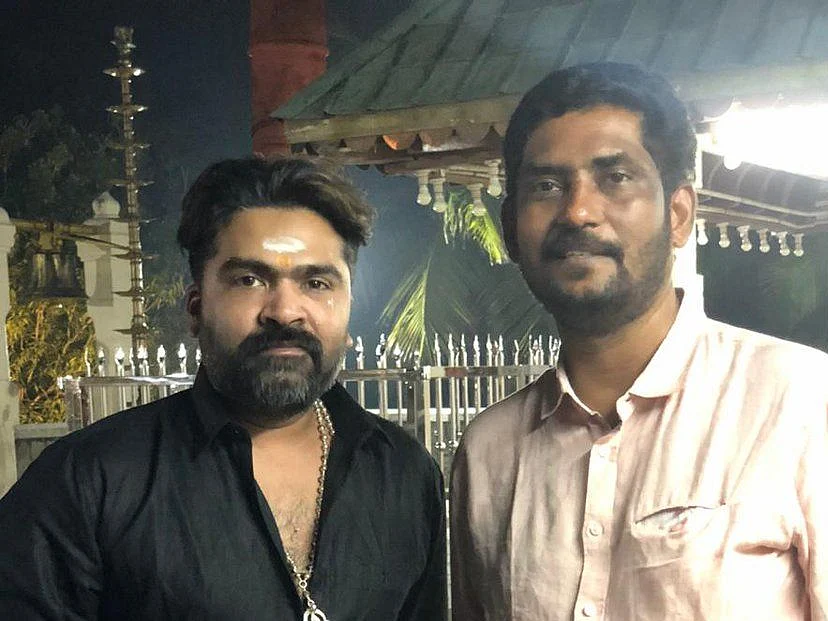 ``சிம்புவை மட்டும் ஏன்... இது ரொம்பக் குரூரம்!" - `மாநாடு' சுரேஷ் காமாட்சி