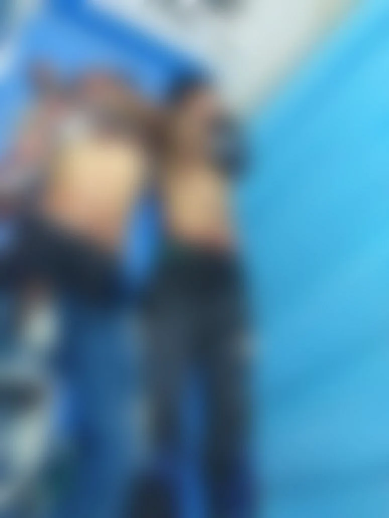 இளைஞர்களின் சடலங்கள்