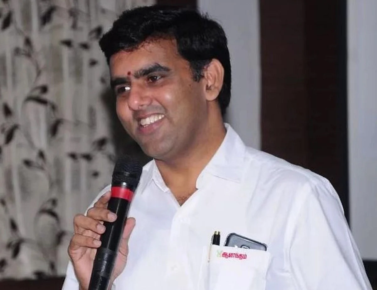 கல்வியாளர் 'ஆனந்தம்' செல்வகுமார்