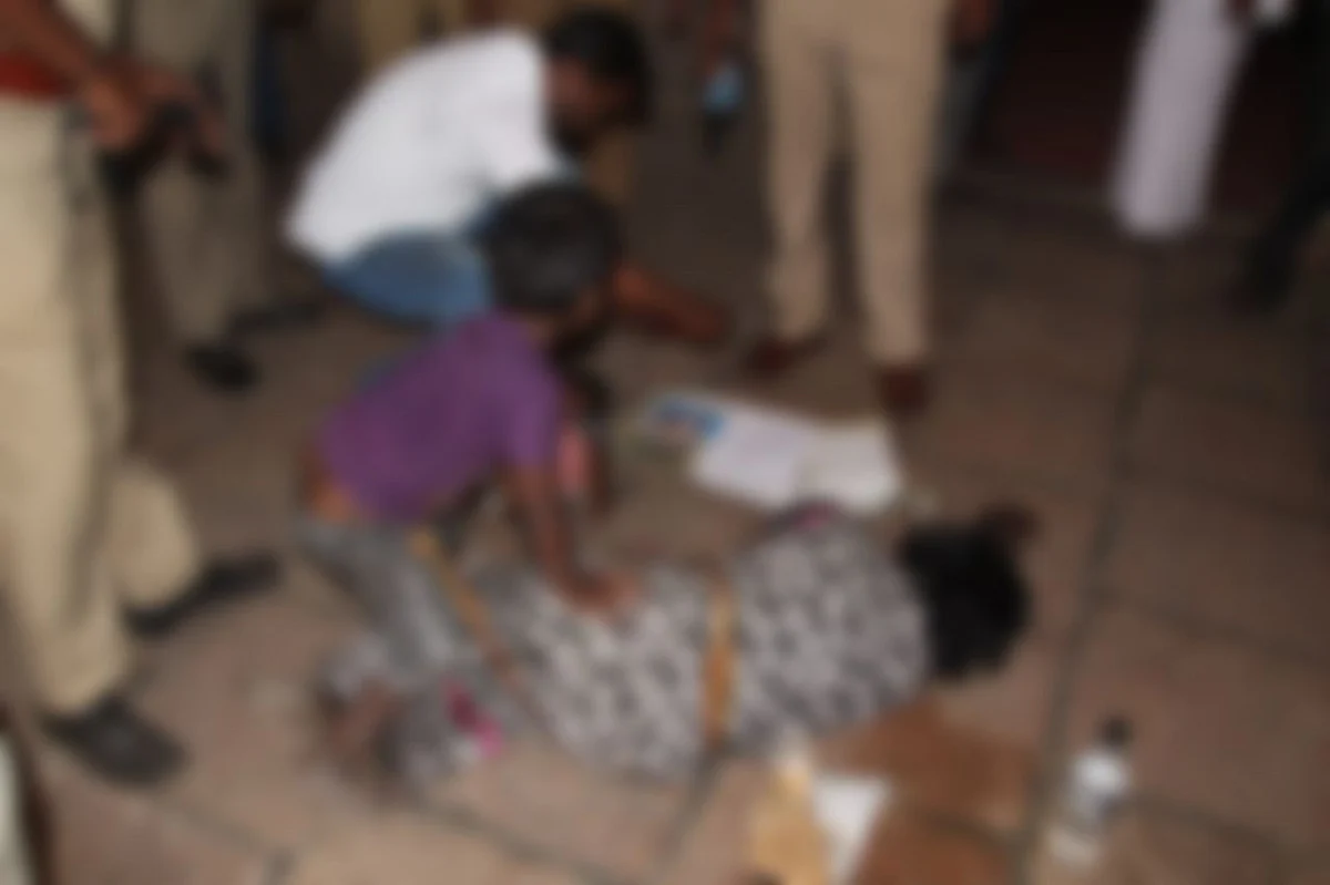 பபிதா மற்றும் அவரின் குழந்தைகள்