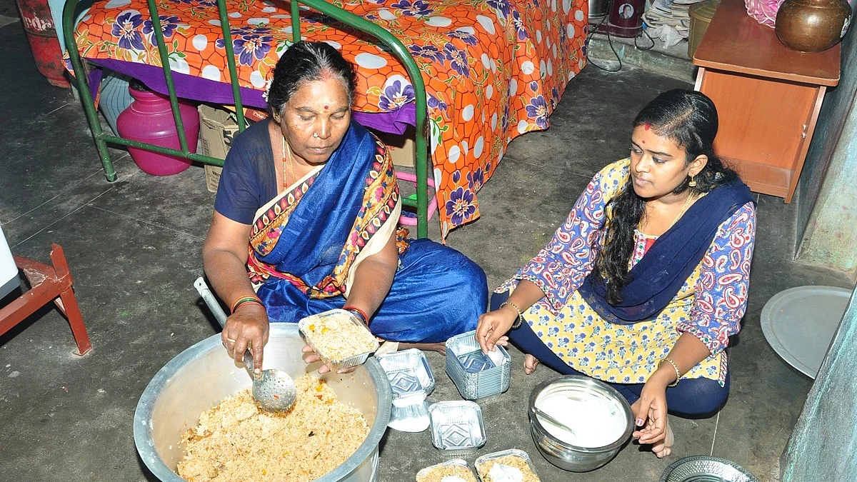 பிரேம் குமார் குடும்பத்தினர்
