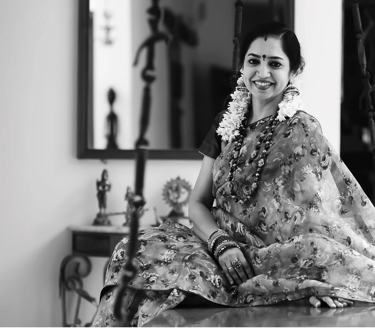 தமிழச்சி தங்கப்பாண்டியன்