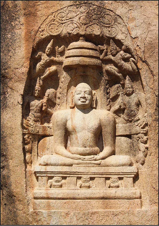 மாபெரும் சபைதனில் - 25