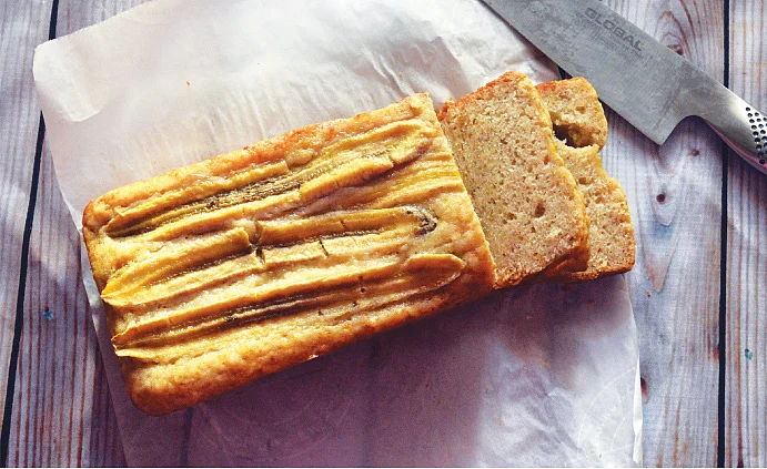 வாழைப்பழ கேக் (எக்லெஸ்)