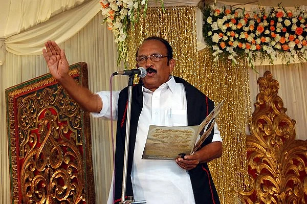 வைகோ