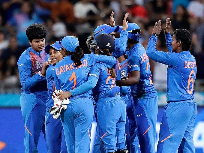 பெண்கள் கிரிக்கெட் அணி