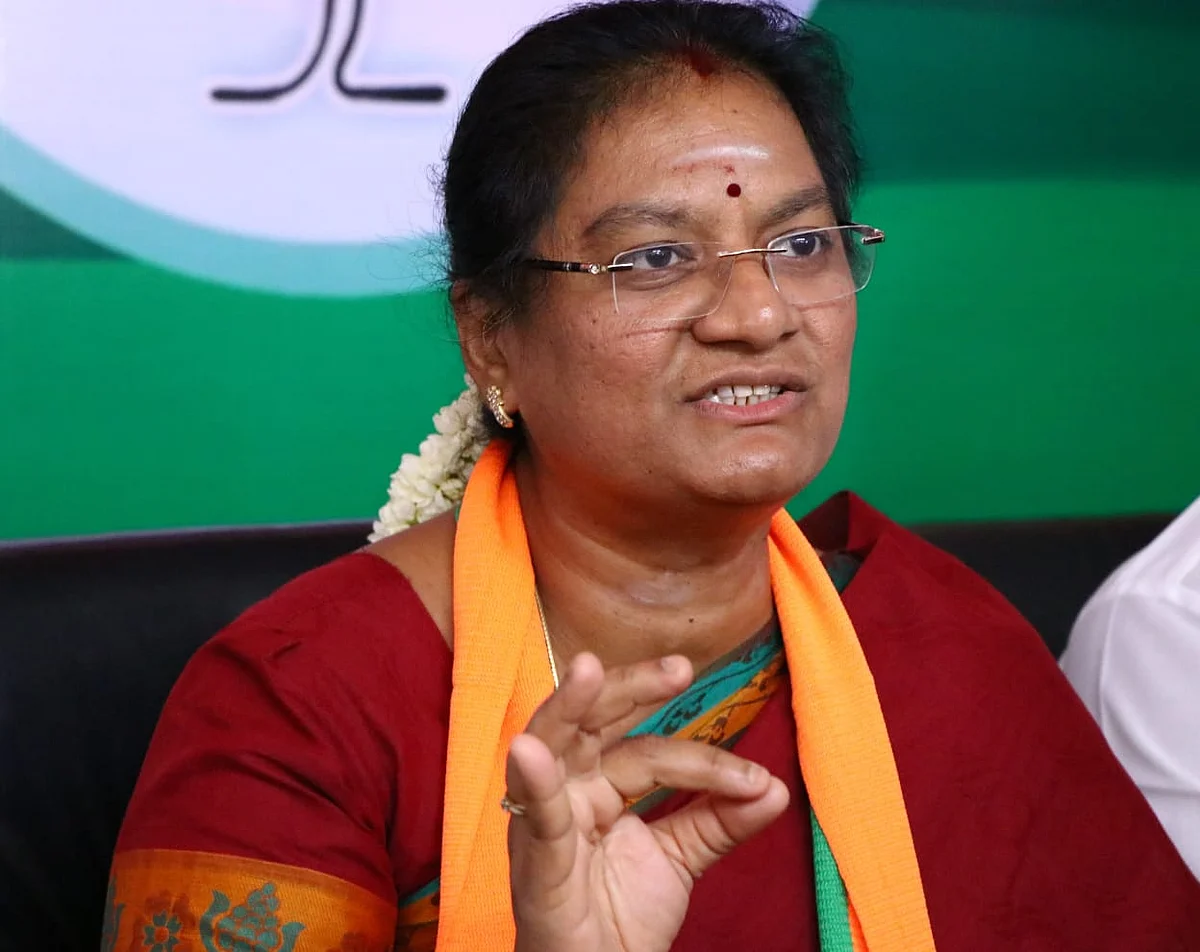 சசிகலா புஷ்பா