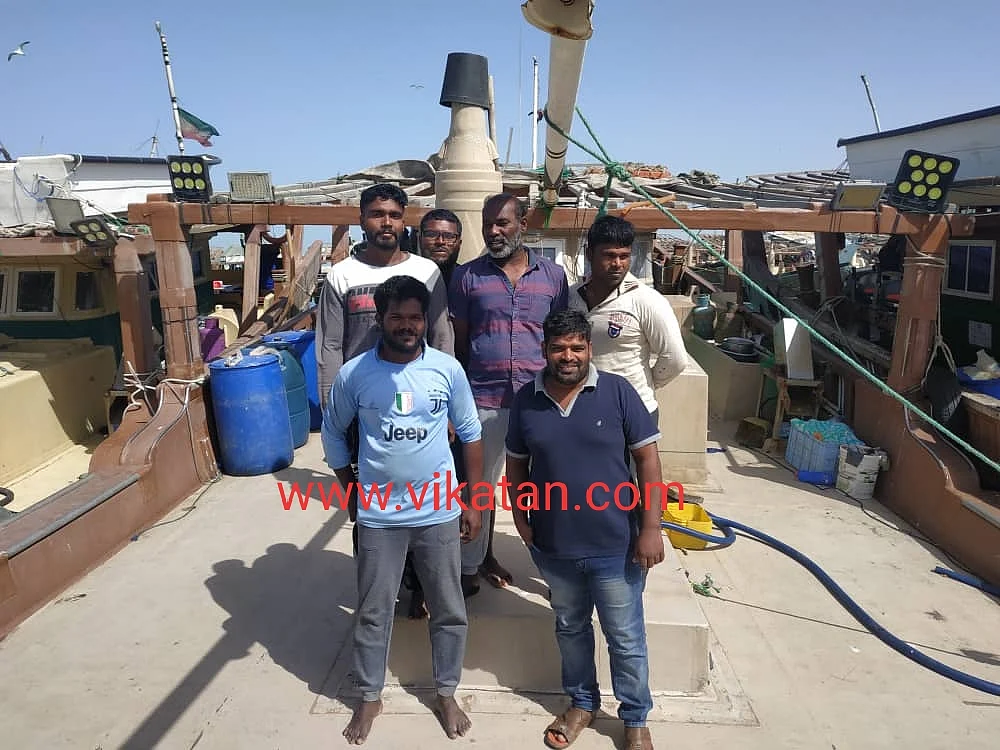 ஈரான் கீஸ் தீவில் படகில் தவிக்கும் மீனவர்கள்